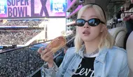 Cara Rose BLACKPINK sampai IN Stray Kids Styling Jaket Denim Trucker yang Kembali Tren