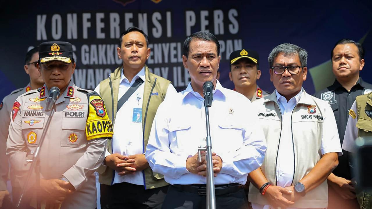 FOTO: Bawang Impor Ilegal Mengandung OPTK Dimusnahkan di Surabaya