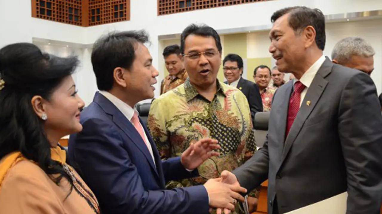 Rapat Banggar DPR dengan Menkopolhukam dan Menko Kemaritiman