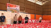 5.000 Paket di Tas Kain Merah Putih dari Presiden Tiba di Jayapura