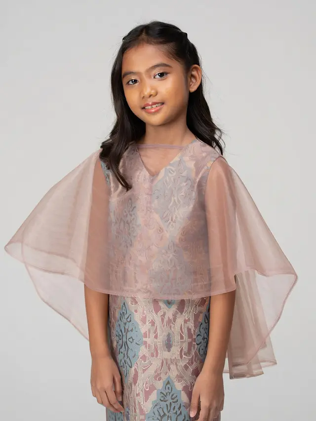 Model Gamis Batik Anak Perempuan Modern