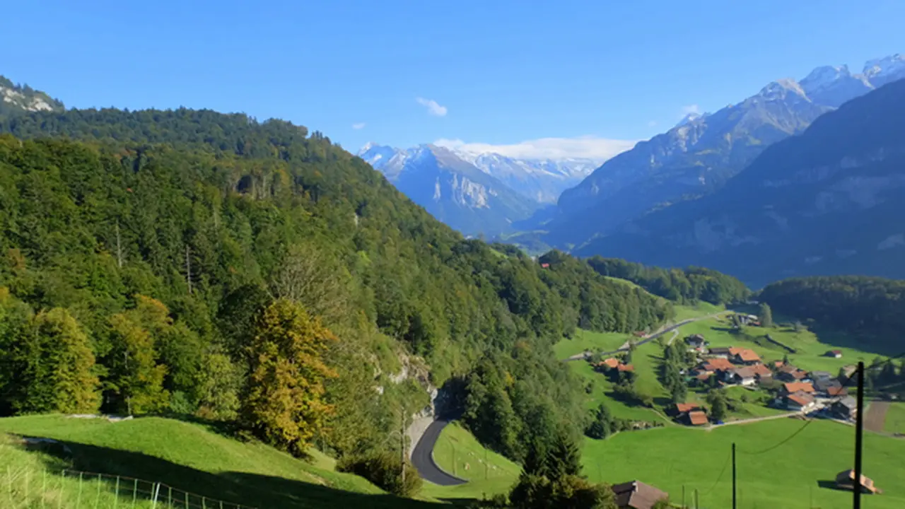 Uttwil, Desa Kecil di Swiss yang Penuh Kedamaian