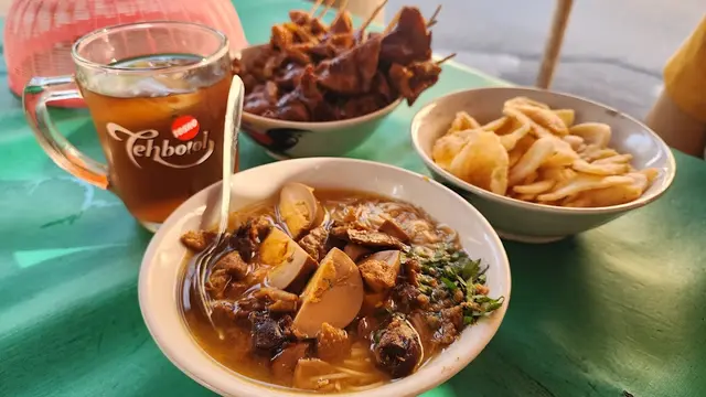 Rekomendasi Tempat Makan Bubur Ayam Enak di Semarang