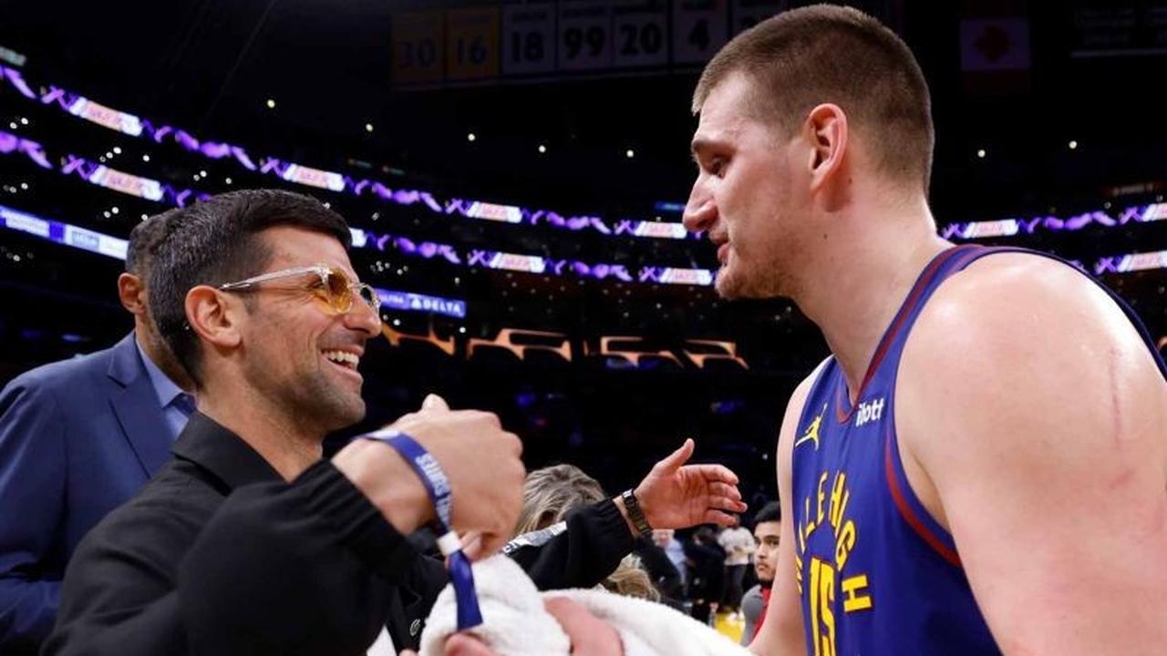 Nuggets Kalahkan Suns 130-112: Aksi Gemilang Jokic dan Murray Bawa Denver Raih Kemenangan Tandang