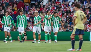 Arsenal Kalah dari Real Betis, Mikel Arteta Kecewa Berat: Pemain Kesal di Ruang Ganti
