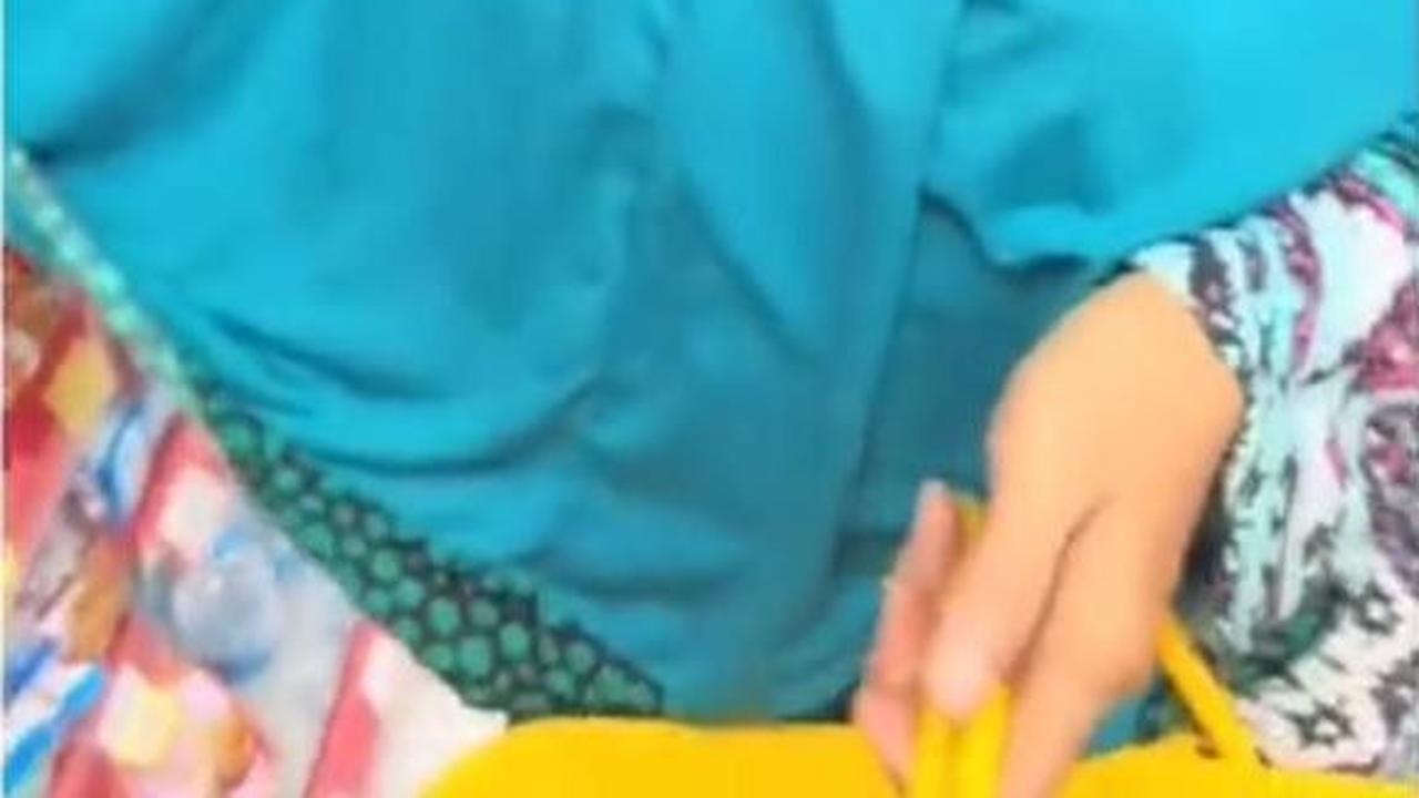 Bikin Hati Terenyuh, Momen Ibu Minta Izin saat Belanja Sama Anak: Nanti Uangmu Habis