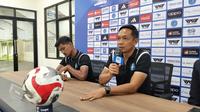 Caretaker Pelatih PSBS, Kahudi Wahyu Widodo. (Foto: Bola.com/Ana Dewi)