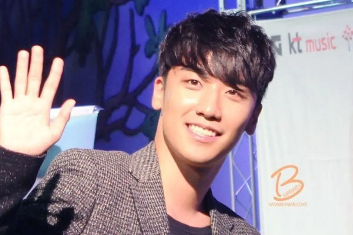 seungri-bigbang-130924c.jpg
