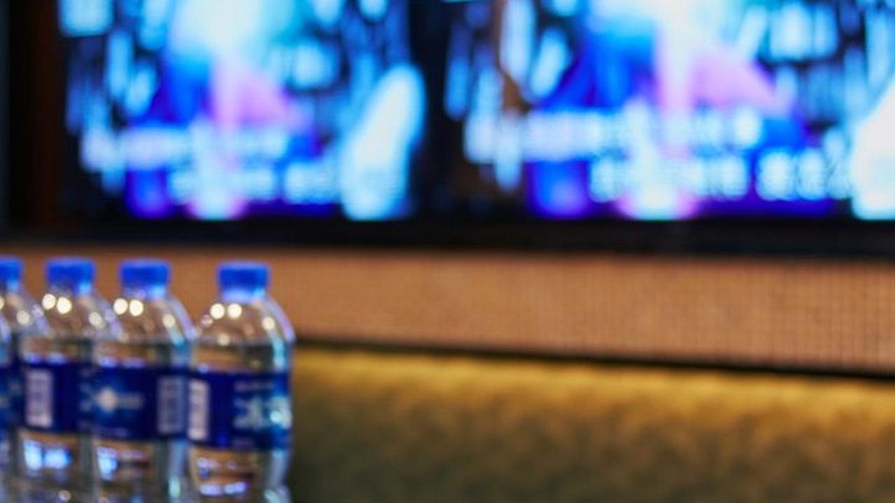 Kasus meninggalnya pasutri di ruang karaoke keluarga mereka di Tulungagung menggegerkan masyarakat.