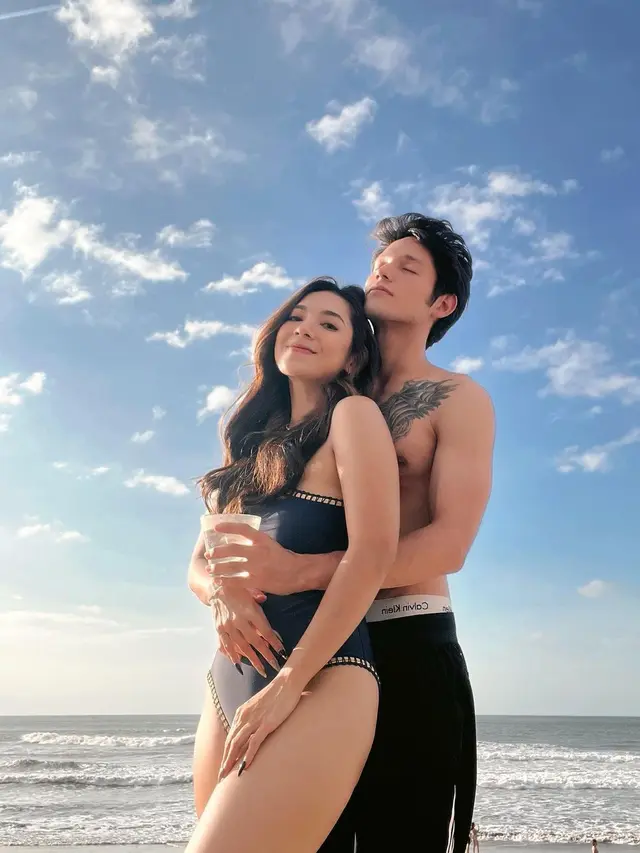 Potret Dinda Kirana dan Naufal Samudra yang Dinilai Kelewat Mesra