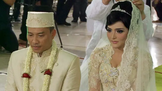 Selain Raffi-Nagita, 6 Pernikahan Artis ini Disiarkan Live!
