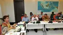 Suasana saat konferensi pers mengenai rencana penenggelaman kapal di Kantor Kementerian, Jakarta, Kamis (15/10/2015). Susi berencana akan menenggelamkan 14 dari 18 kapal pada 19-20 Oktober 2015. (Liputan6.com/Andrian M Tunay)