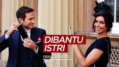 Berita video kisah Manajer Chelsea, Frank Lampard, dibantu sang istri ketika menemui masalah di timnya.