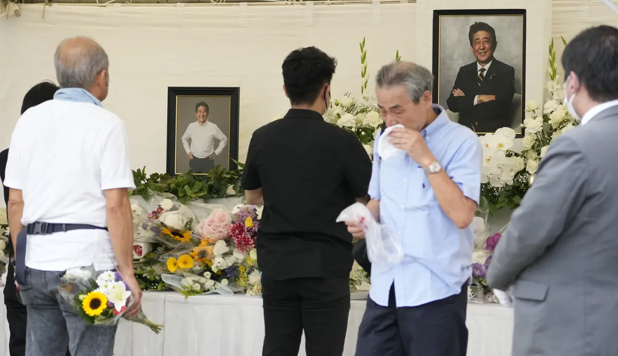 Abe adalah politisi paling terkenal di Jepang, mempertahankan tempat yang menonjol dalam kehidupan publik bahkan setelah mengundurkan diri pada tahun 2020 karena alasan kesehatan. (AP Photo/Shuji Kajiyama)
