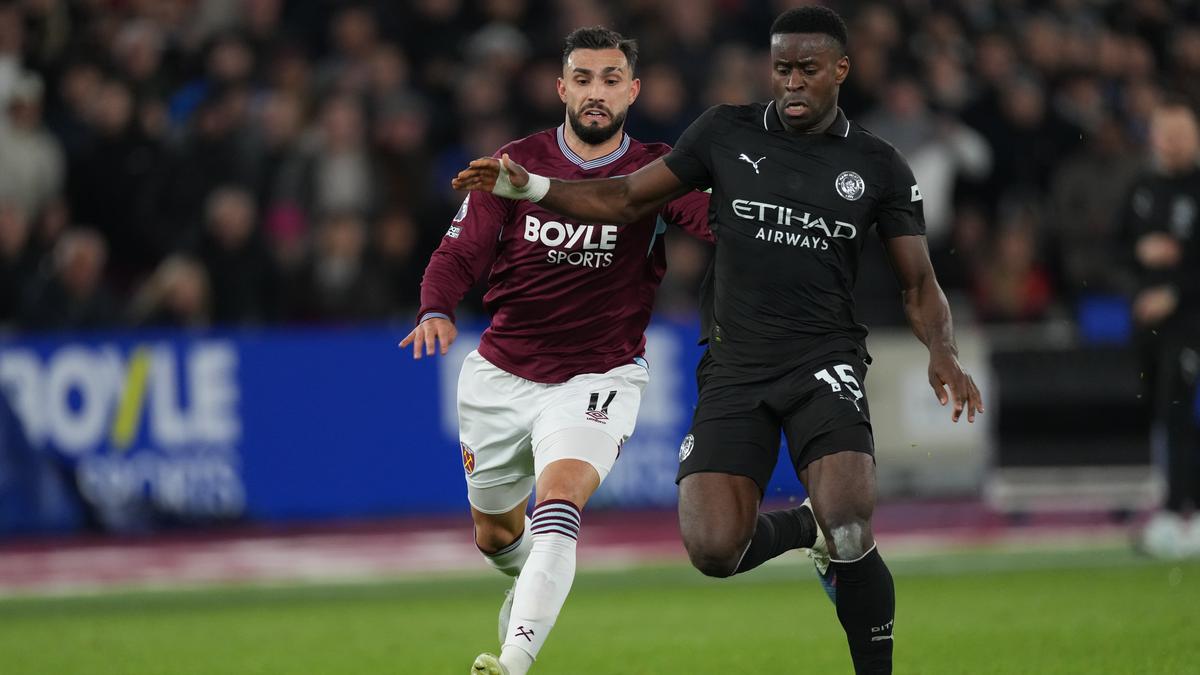 West Ham vs Man City: Pasukan Pep Guardiola Tertahan di London Stadium