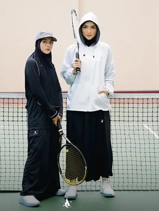 Natasha Rizki main tenis [Instagram/natasharizkynew]