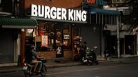 Ilustrasi gerai Burger King. (dok. unsplash @sizzzikova)