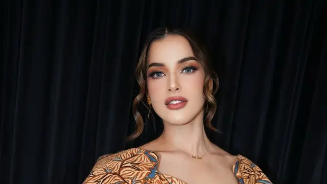 Pesona Tasya Farasya Bak Real-Life Barbie dengan Makeup Flawless