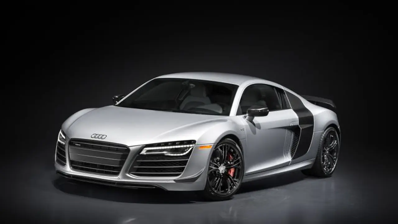 R8 Terbaru Bakal Jadi Mobil Audi Terkencang