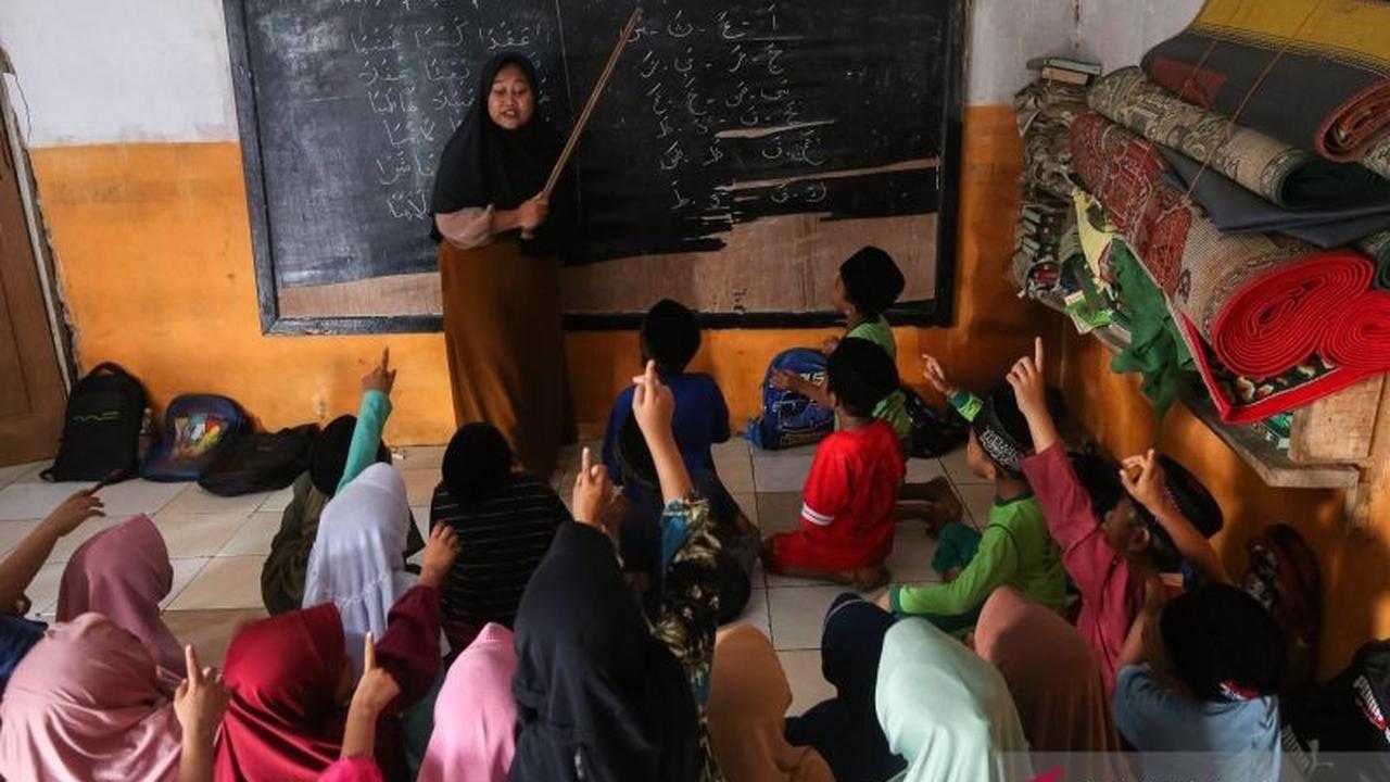 Mengukuhkan Kemandirian Finansial Lembaga Pendidikan Islam: Kunci Adaptasi dan Peningkatan Kualitas