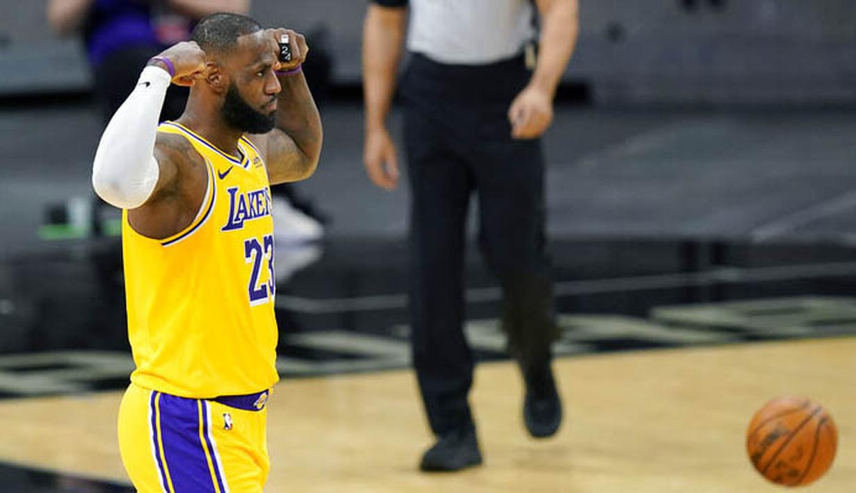FOTO: LeBron James Gemilang, LA Lakers Tundukkan San ...