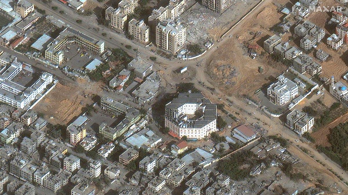 033367300_1701252715-20231129-Citra-Satelit-Jalur-Gaza-AP-1