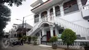 Suasana Masjid tempat Penyidik KPK Novel Baswedan menjalankan sholat subuh sebelum peristiwa penyerangan, Jakarta, Selasa (11/4). Serangan tersebut menyebabkan Novel terluka di kelopak mata dan sekitar wajah. (Liputan6.com/JohanTallo)