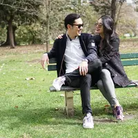 Pasangan Sandra Dewi dan Harvey Moeis tengah menanti kehadiran buah hatinya yang masih dalam kandungan. Belum lama ini, pasangan yang selalu tampil romantis itu melakukan babymoon. (Instagram/sandradewi88)