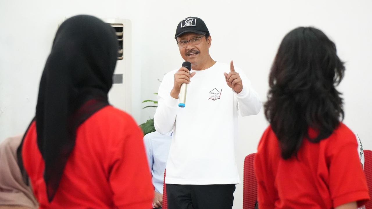 Dialog Sekolah Rakyat se-Jabotabek, Gus Ipul Bangga Lihat Perkembangan Siswa