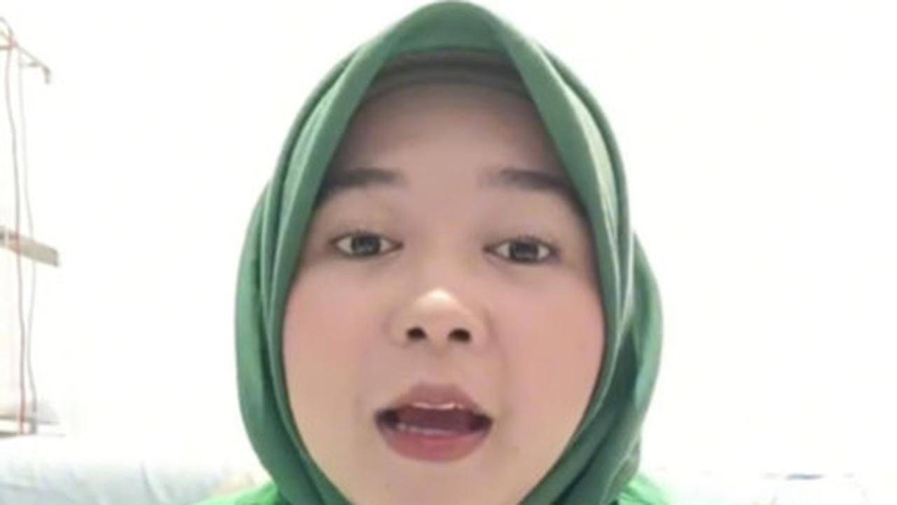 Pilih Kerja di Sela Tiga Jam Istirahat, Momen Wanita yang Kuliah Sambil Ojol Ini Tuai Simpati Warganet