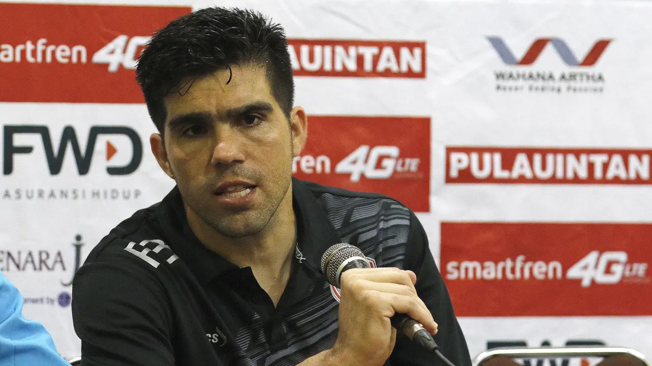 Bek Arema Cronus, Fabiano Beltrame 