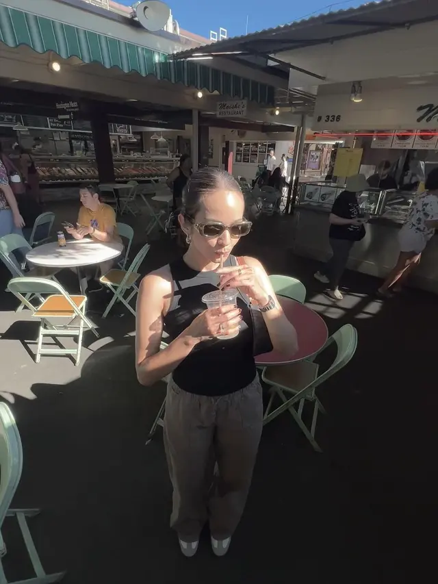 Basic Tank Top dan Celana Bahan