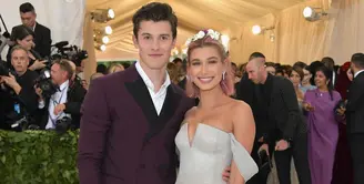 Shawn Mendes akhirnya bicara untuk pertama kalinya mengenai pertunangan Justin BIeber dan juga Hailey Baldwin. (Getty Images - Entertainment Tonight)