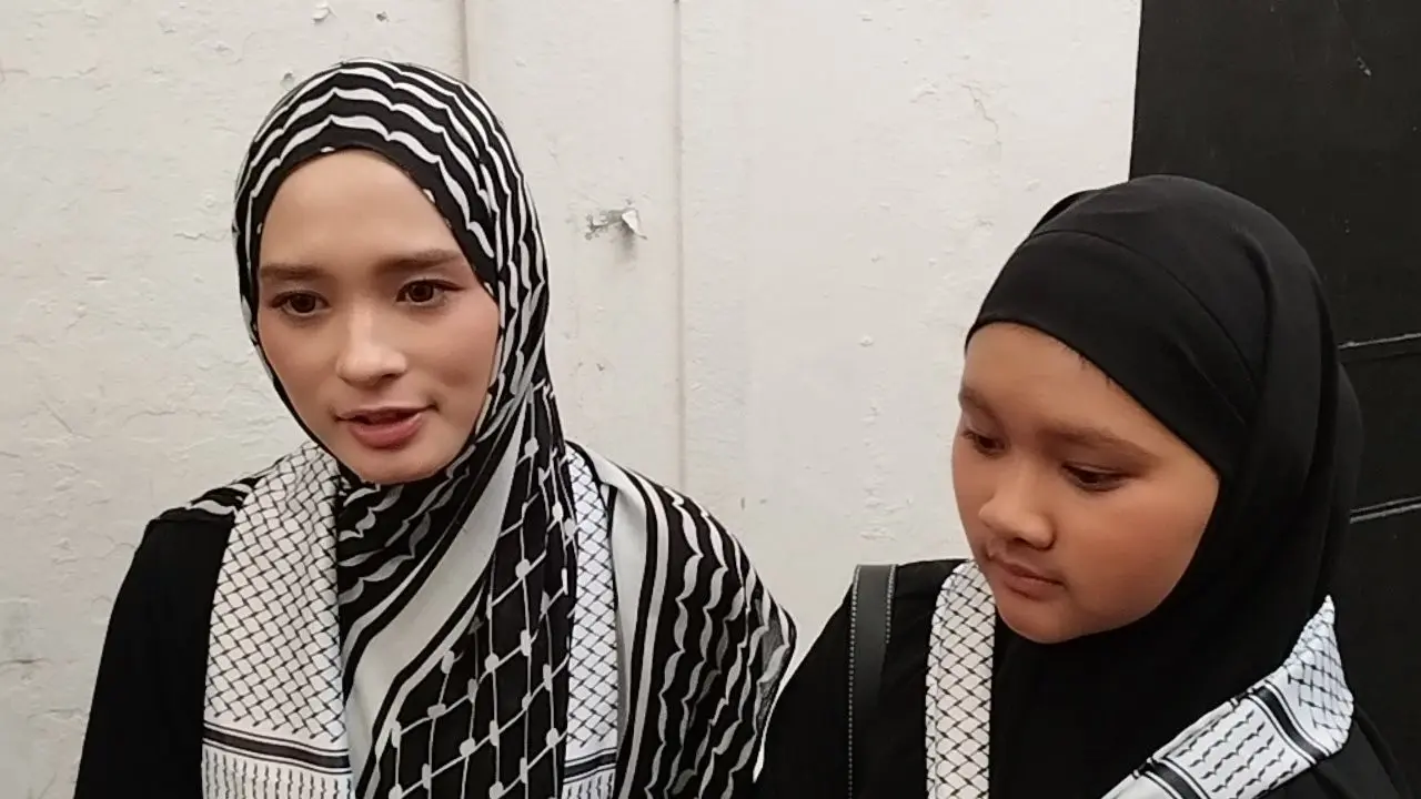 Cara Bijak Inara Rusli Ajarkan Starla Tentang Kemanusiaan, Tanamkan Empati Sejak Dini