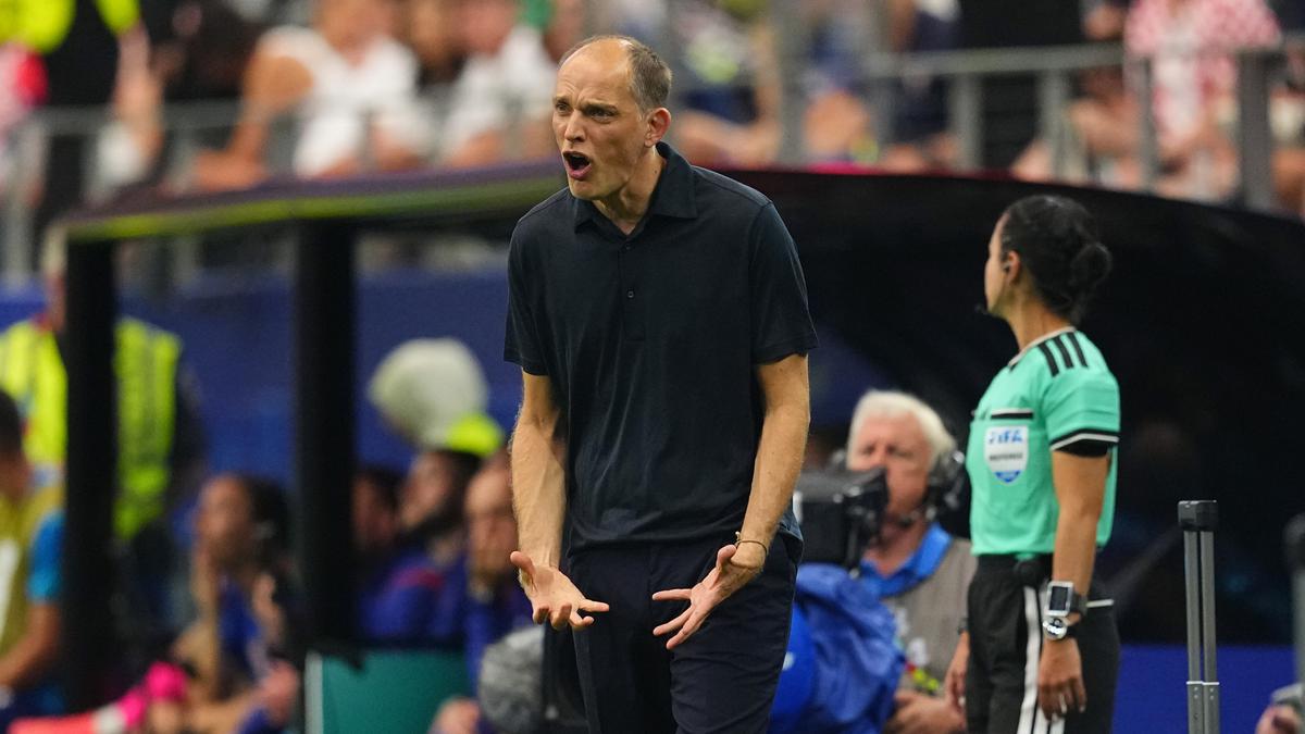 Keluhan Thomas Tuchel pada FIFA: 50 Fotografer Ganggu Momen Emosional Saat Lagu Kebangsaan Dinyanyikan