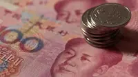 Yuan Cetak Penurunan Terbesar dalam 21 Tahun