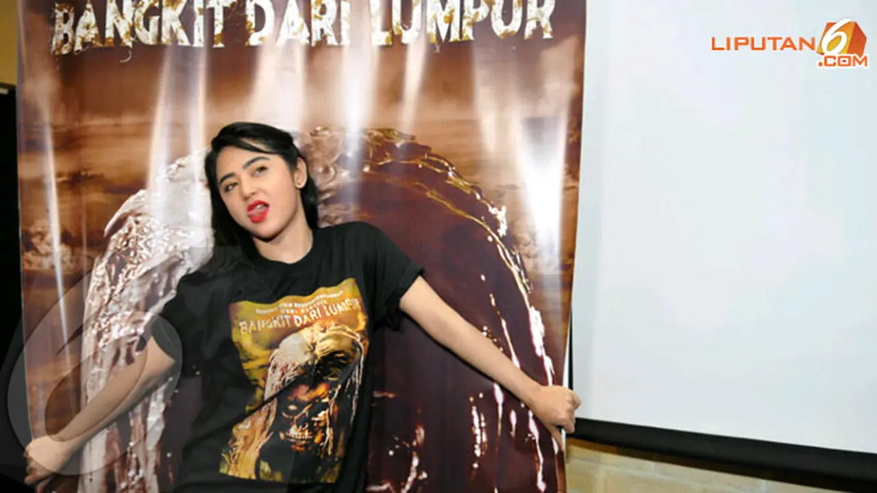 dewi-persik-galeri-4-131017c.jpg