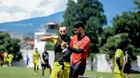 Ikuti Jejak Pelatih, 3 Pemain Asing Arema Diperpanjang Dua Musim Setelah BRI Liga 1 Rampung