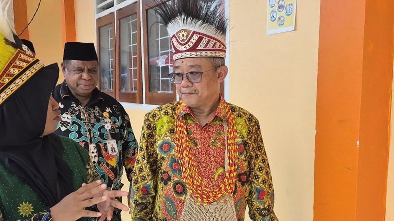 Kemendikdasmen Sediakan 150 Ribu Beasiswa Guru D4 S1 untuk Tingkatkan Kualitas Pendidikan
