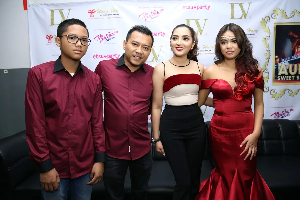 Anang Hermansyah dan keluarga