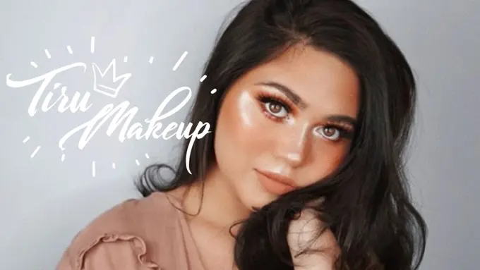 Tiru Makeup: Tampil Stunning dengan Makeup Glowing ala Beauty Influencers Sarah Ayu