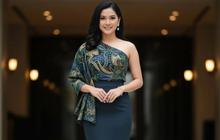 7 Inspirasi Atasan Batik Asimetris untuk Tampil Proporsional dan Elegan di Penghujung 2025