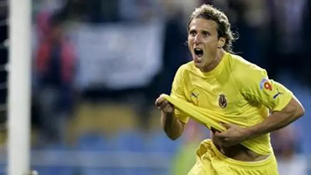 diego-forlan-140130c.jpg
