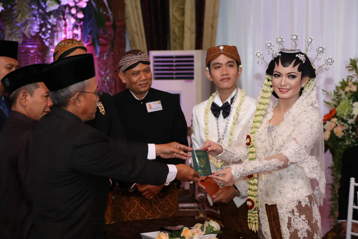 Gibran Rakabuming Raka dan Selvi Ananda