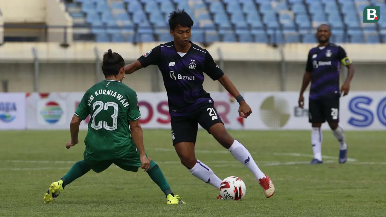 FOTO: Menang Tipis 1-0 atas Persik Kediri, PS Sleman Naik ke Posisi 2 Klasemen Sementara Grup C - Mohammad Jordan Zamorano; Kim Jefferey Kurniawan