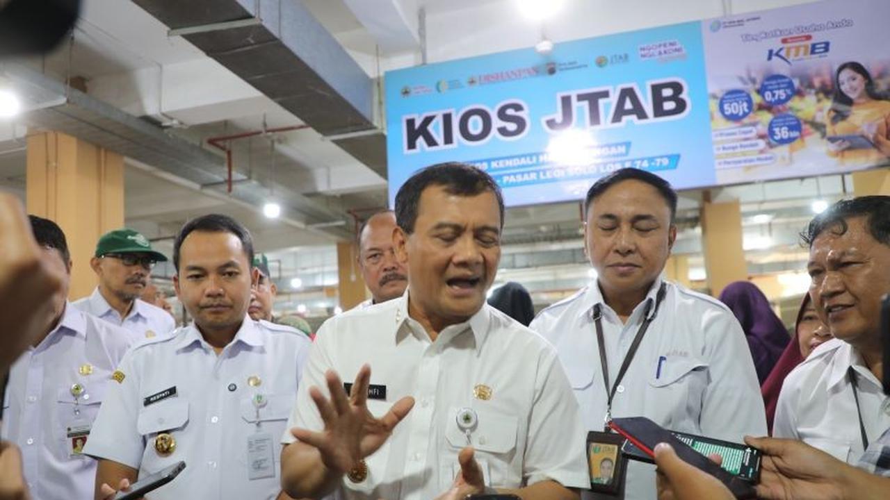 Kios JTAB: Inovasi Pemprov Jateng Pangkas Birokrasi & Stabilkan Harga Pangan, Cabai Turun Drastis!