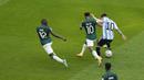 Dalam pertandingan tersebut Messi mencatatkan tiga tembakan terukur ke gawang Arab Saudi. (AP Photo/Luca Bruno)