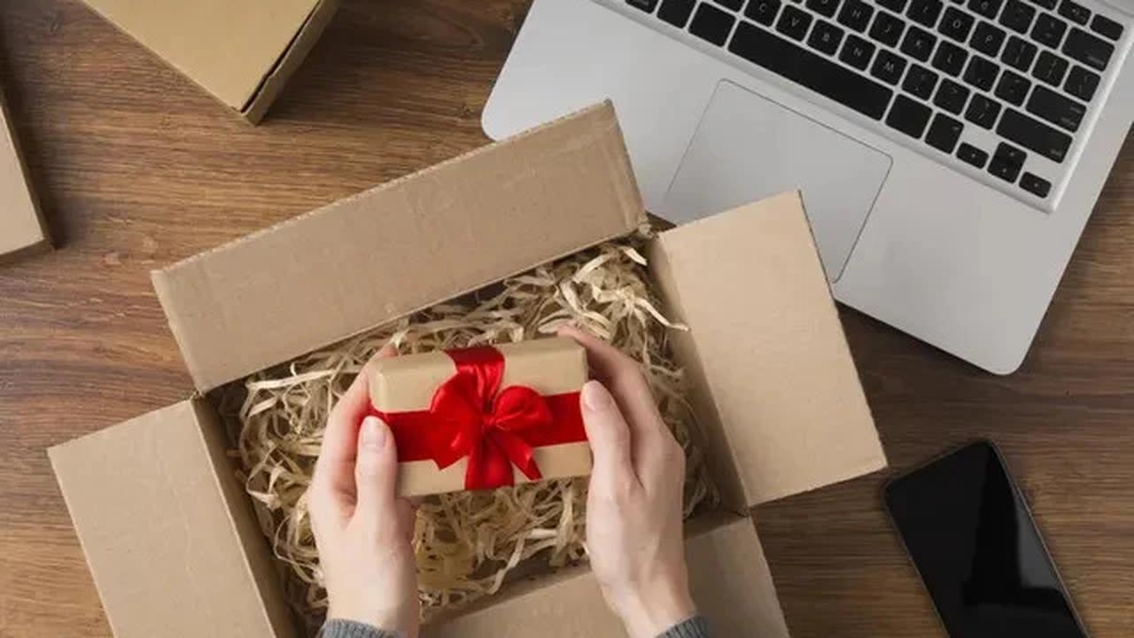 Ide Kado Natal untuk Orangtua yang Menarik dan Antimainstream