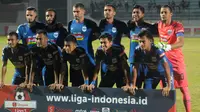 PSIS dalam laga terakhir melawan Persela di Stadion Moch. Soebroto, Magelang, Sabtu (6/7/2019). (Bola.com/Vincentius Atmaja)