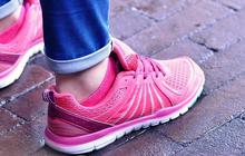 Perhatian untuk Pengemudi Wanita, Jangan Nyetir Pakai High Heels